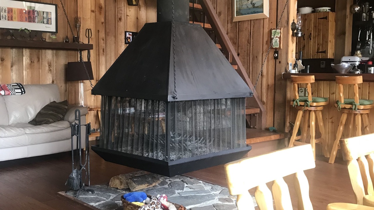 Photo of Livingroom in Baysville