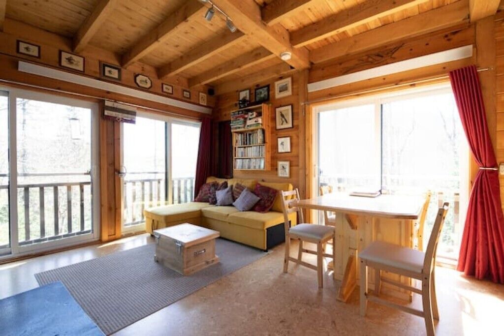 Photo of Livingroom in Wentworth-Nord