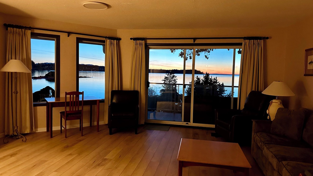 Photo of Livingroom in Regional District of Nanaimo