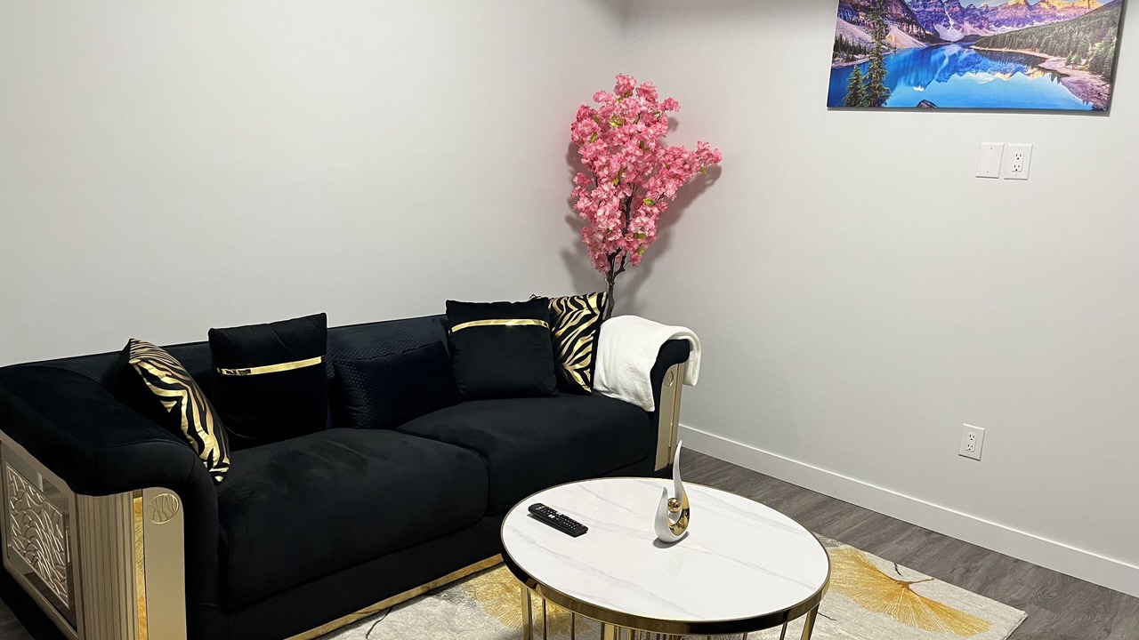 Photo of Livingroom in West Edmonton
