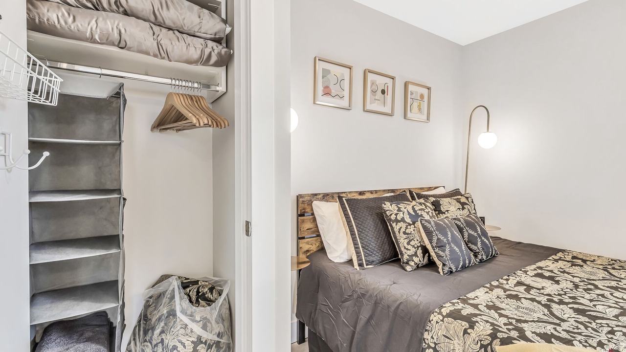 Photo of Bedroom in Tsawwassen