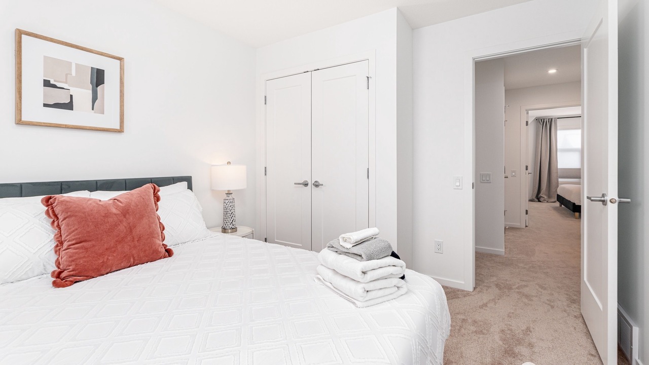 Photo of Bedroom in Leduc County
