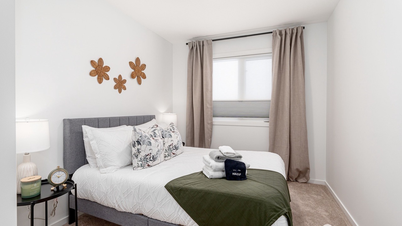 Photo of Bedroom in Leduc County