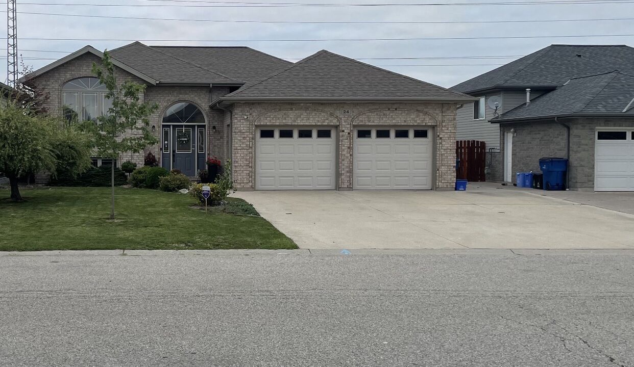 Photo of Outdoor in Lakeshore