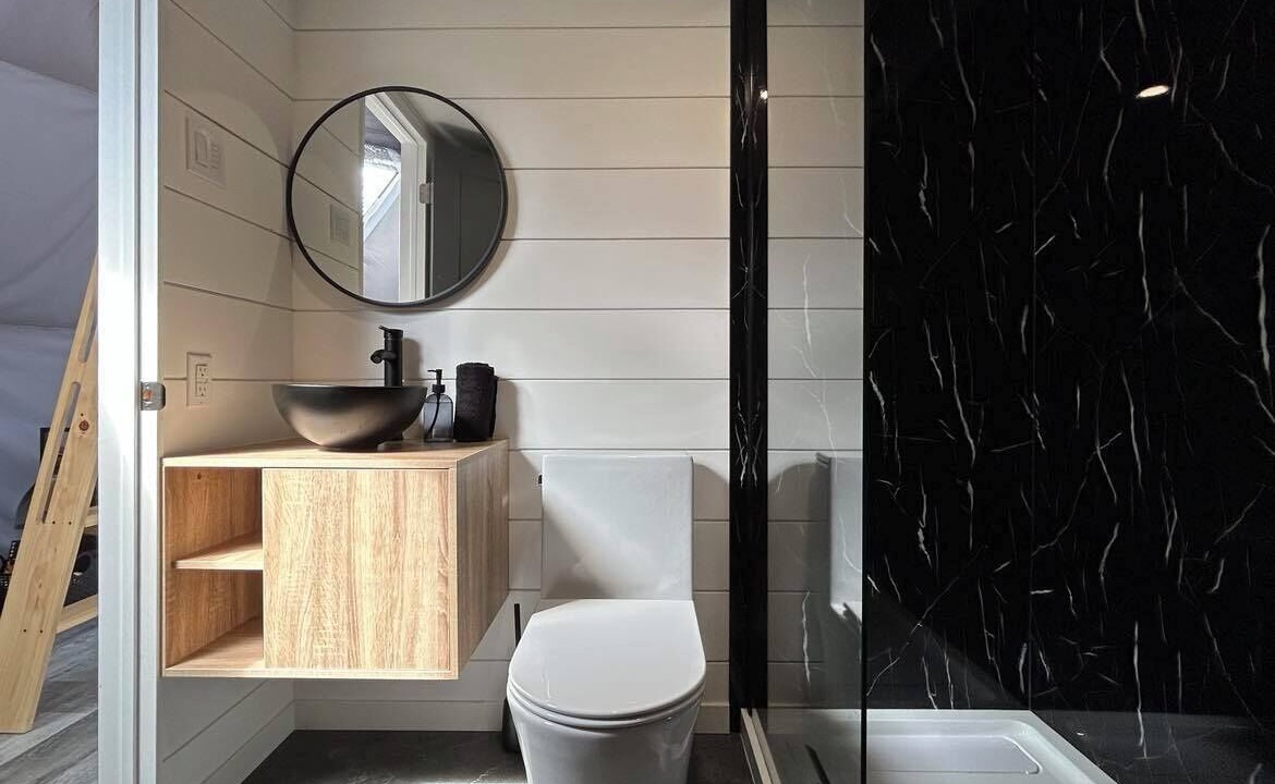 Photo of Bathroom in Saint Come