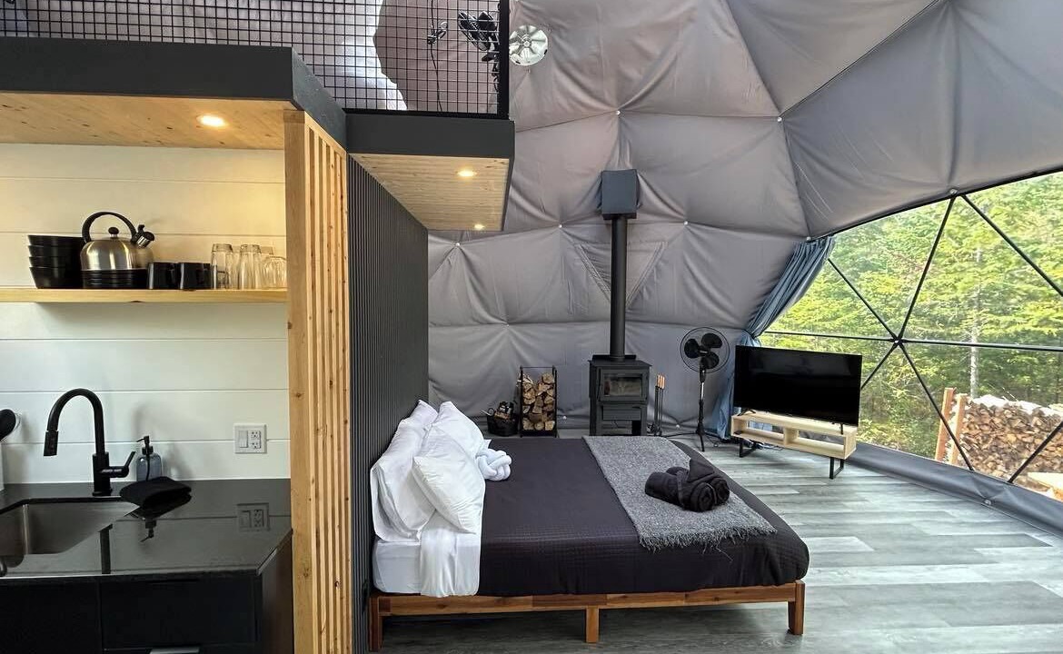 Photo of Bedroom in Saint Come