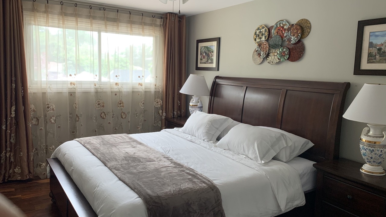 Photo of Bedroom in Niagara Falls