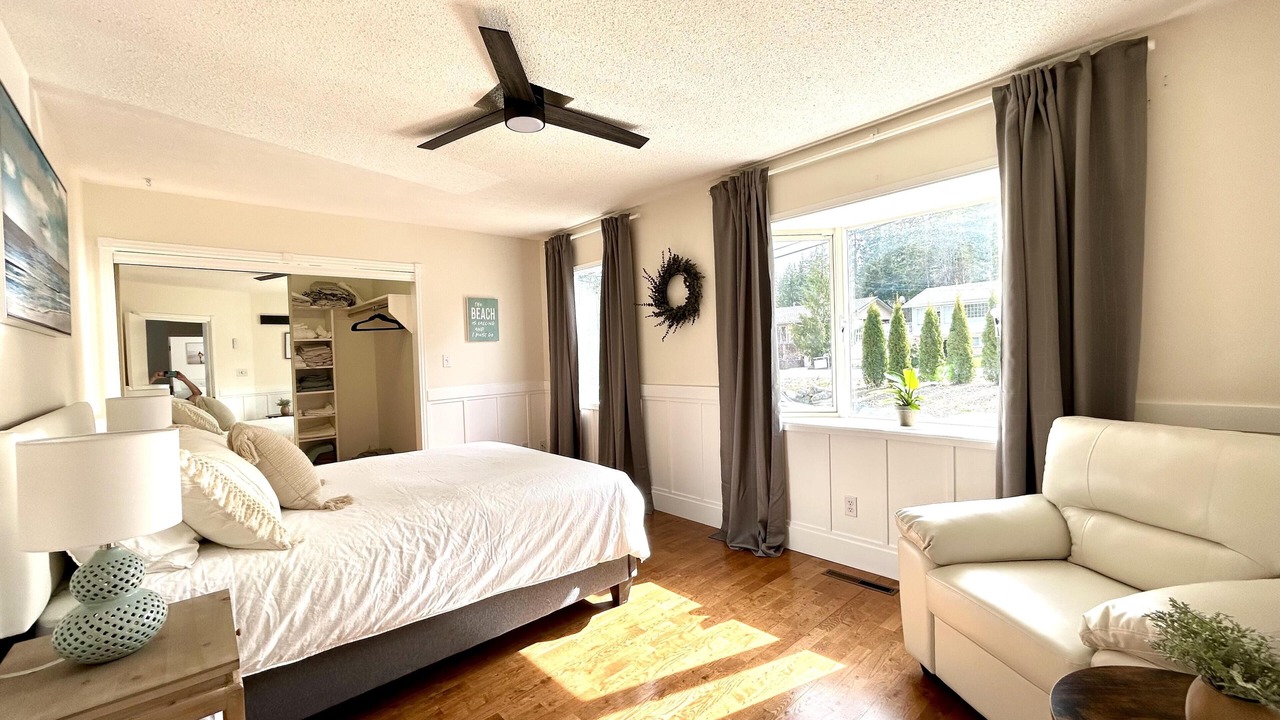 Photo of Bedroom in Blind Bay
