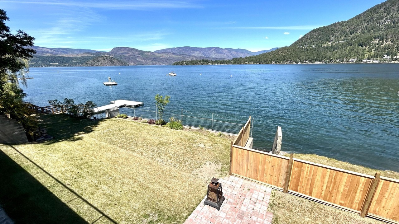 Photo of Patio Balcony in Blind Bay