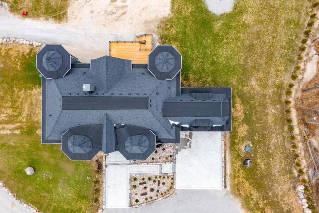 Photo of Outdoor in Tiny