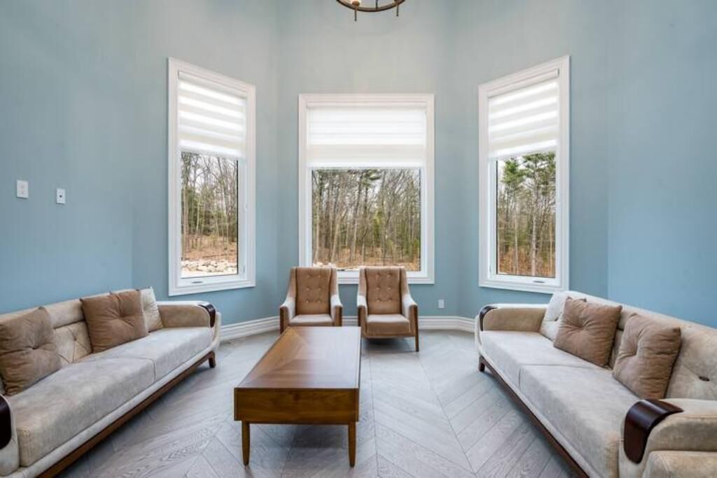 Photo of Livingroom in Tiny