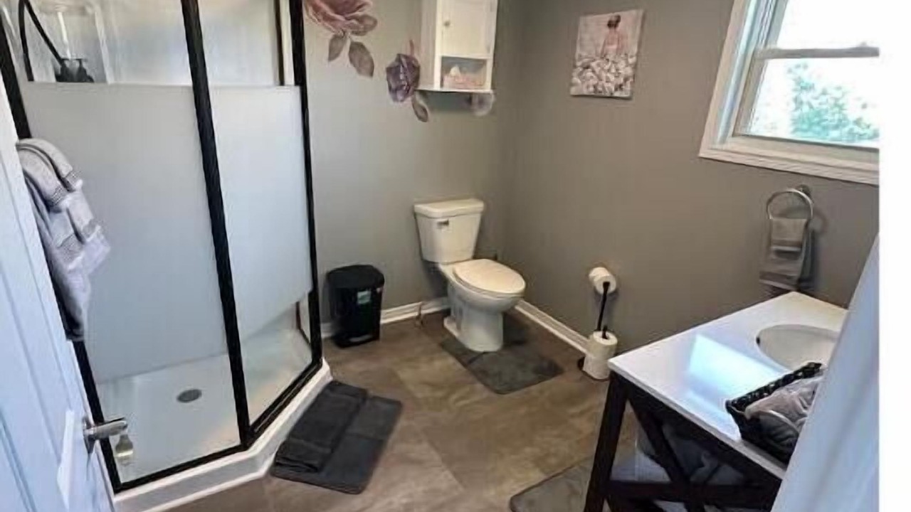 Photo of Bathroom in St. Andrews