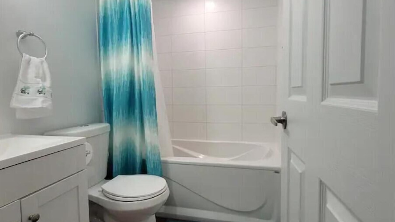 Photo of Bathroom in Fort Gary