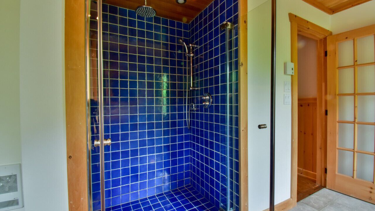 Photo of Bathroom in St-Adolphe-d'Howard