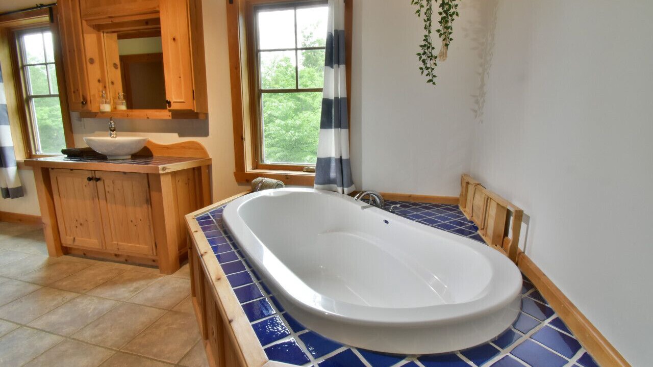 Photo of Bathroom in St-Adolphe-d'Howard