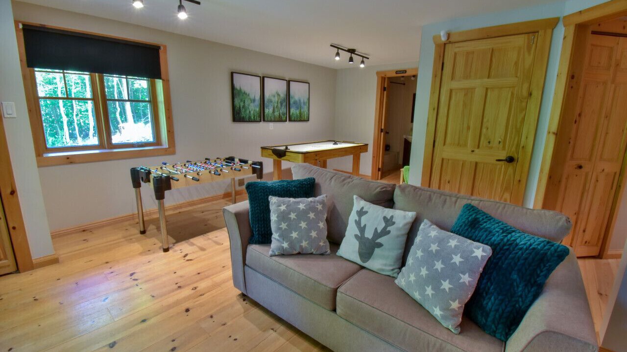 Photo of Livingroom in St-Adolphe-d'Howard