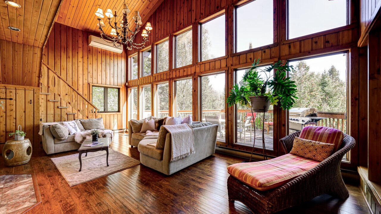 Photo of Livingroom in Sainte-Agathe-des-Monts
