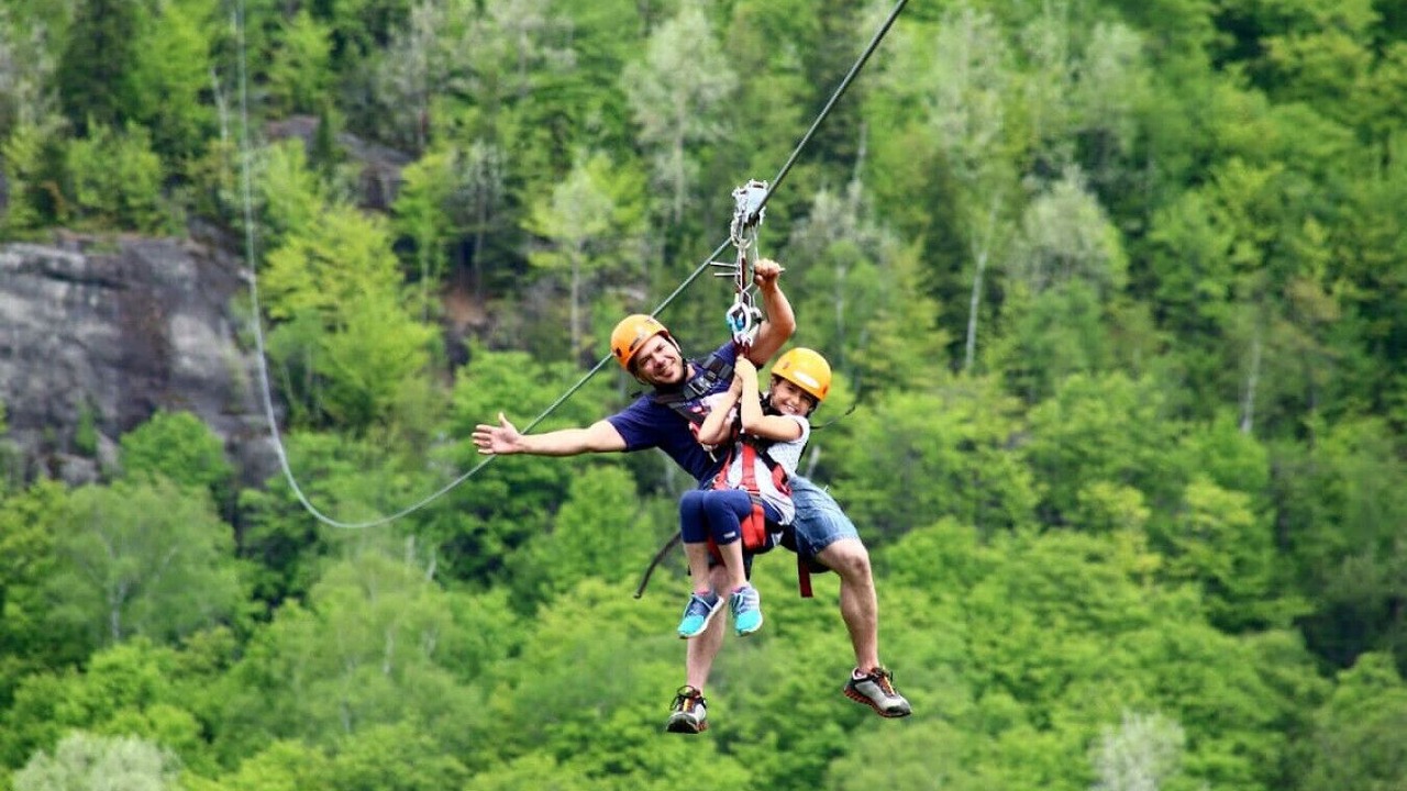 Photo of Others in Sainte-Agathe-des-Monts