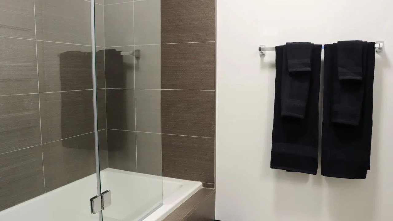 Photo of Bathroom in Pointe-Saint-Charles