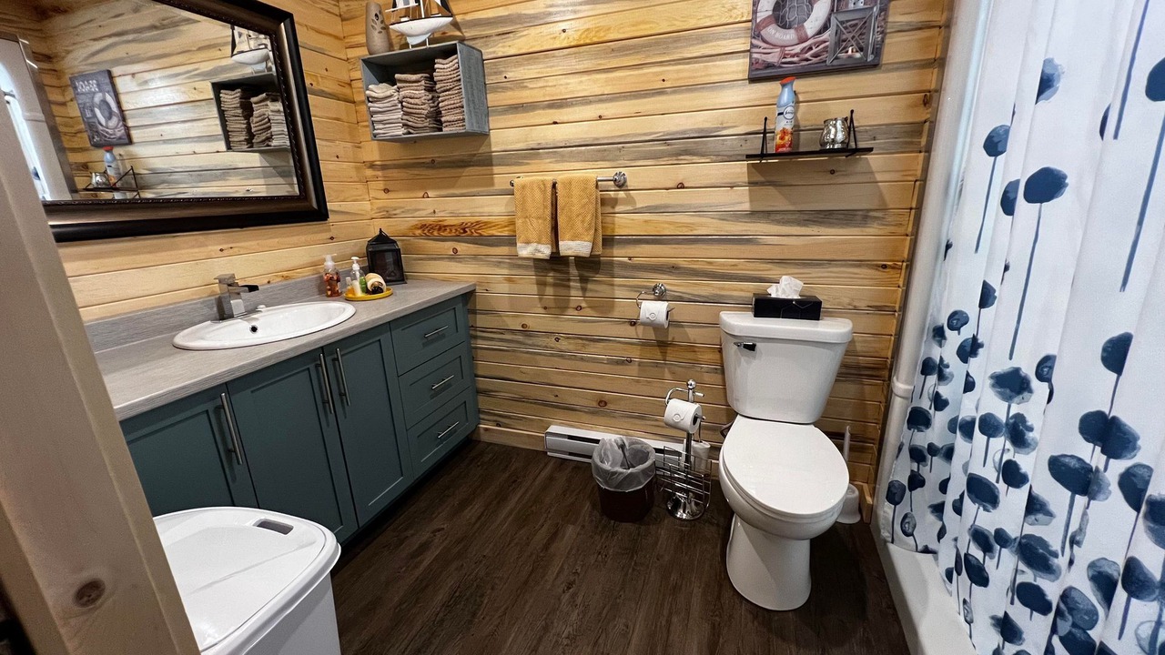 Photo of Bathroom in Gloucester County
