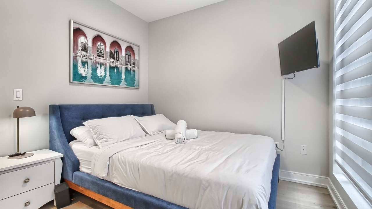 Photo of Bedroom in Bloor-Yorkville
