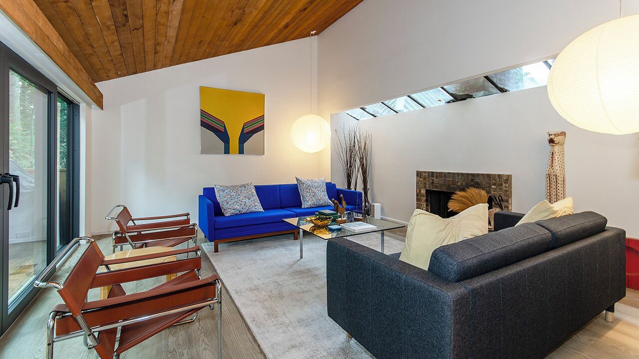 Photo of Livingroom in Upper Lonsdale