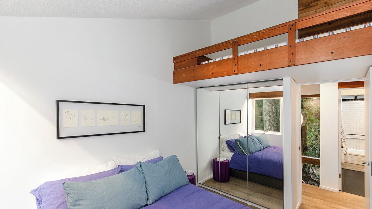Photo of Bedroom in Upper Lonsdale