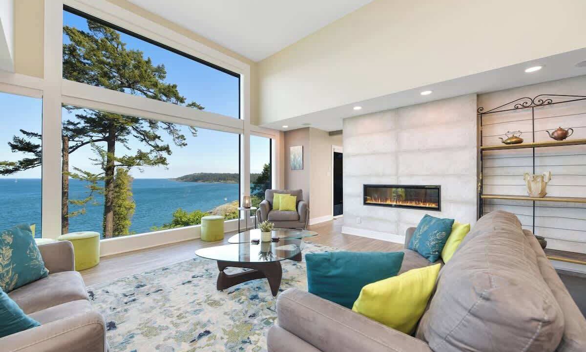 Photo of Bedroom in Gordon Head