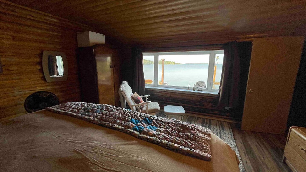 Photo of Bedroom in La Ronge