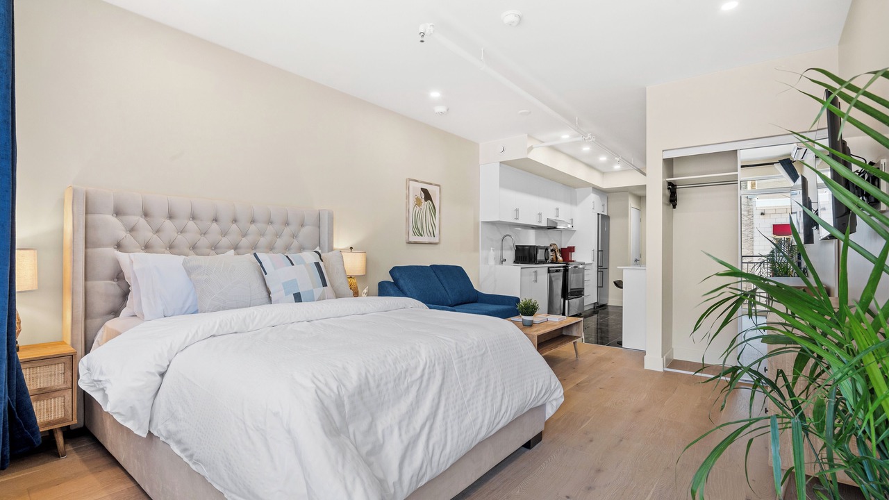 Photo of Bedroom in Gay Village
