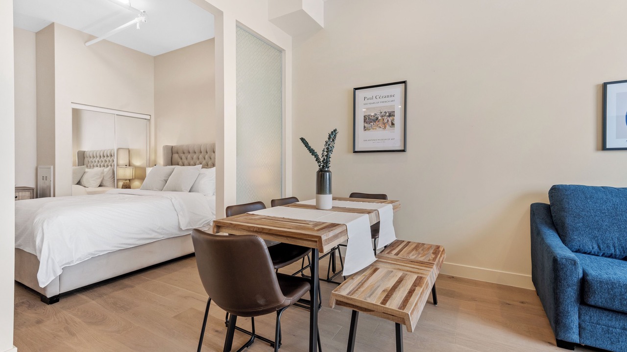 Photo of Livingroom in Gay Village