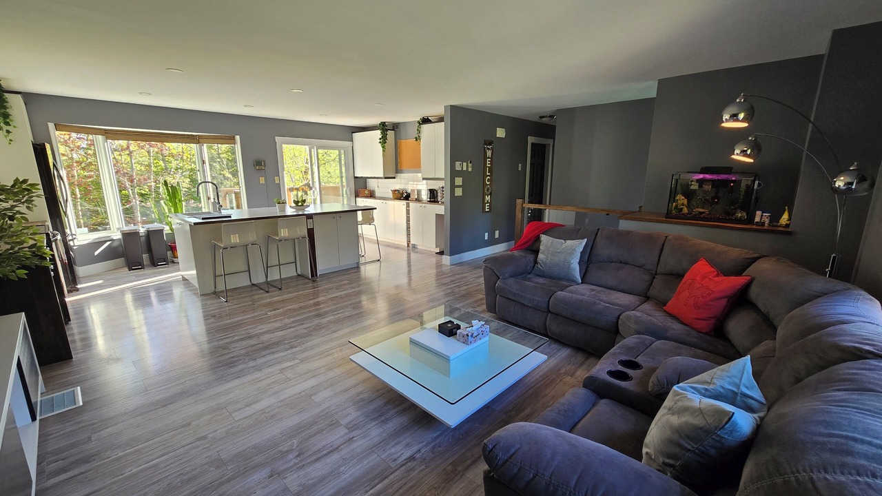 Photo of Livingroom in Fall River