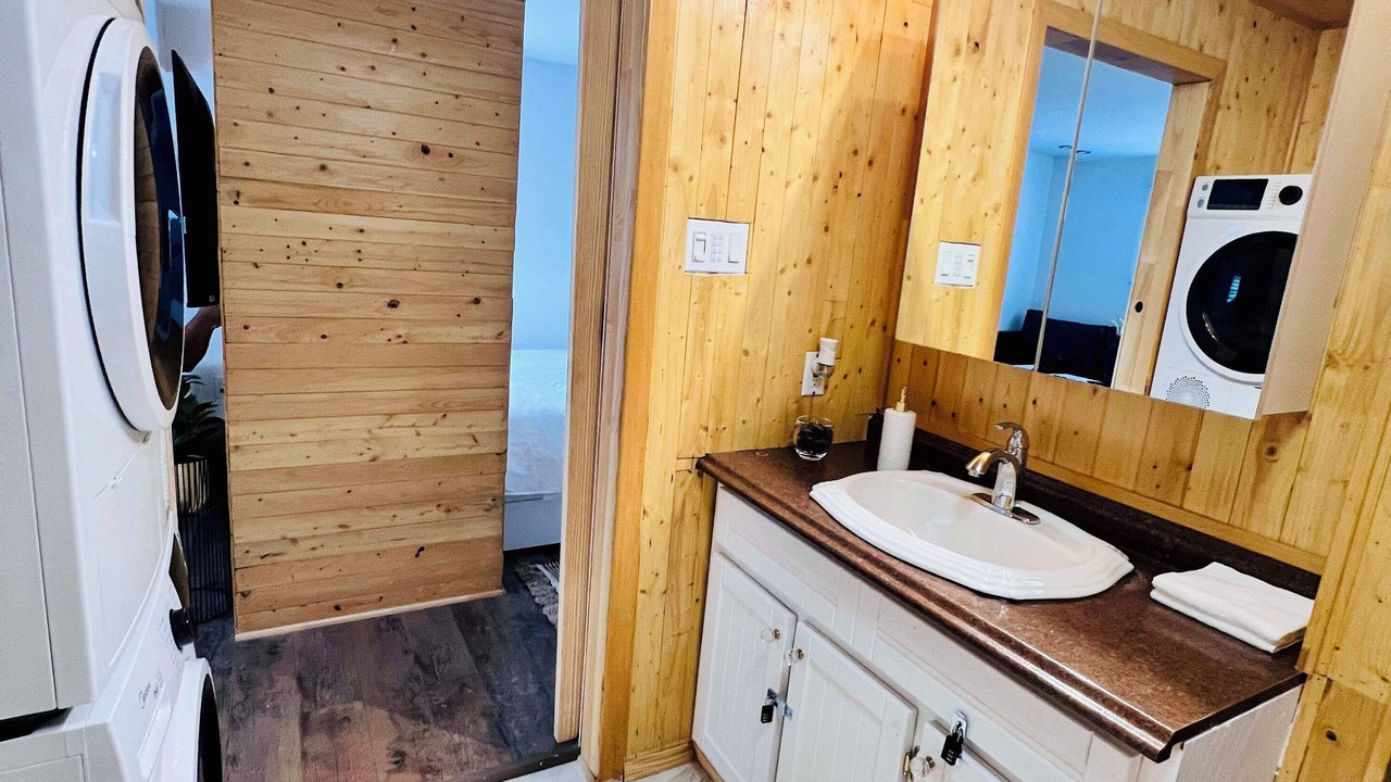 Photo of Bathroom in Saint-Leon-de-Standon