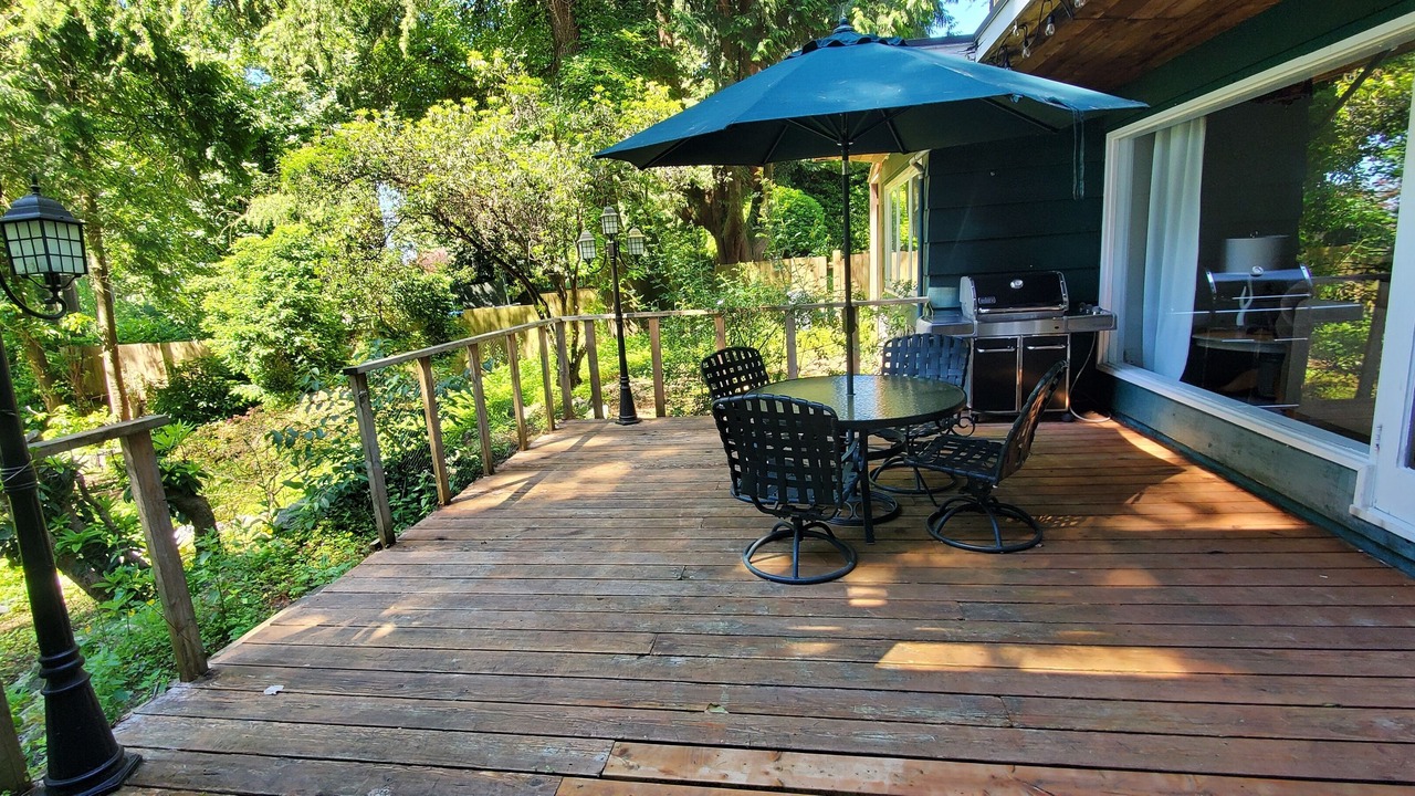 Photo of Outdoor in Hollyburn