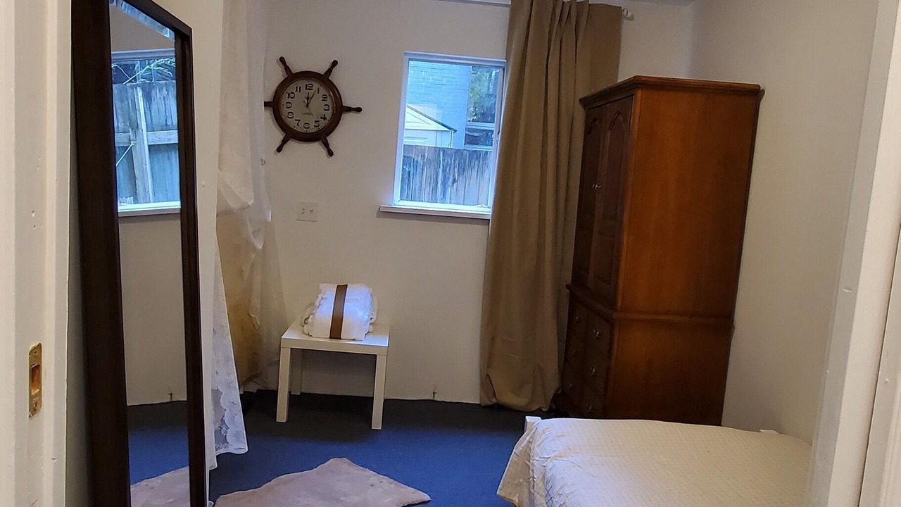 Photo of Bedroom in Hollyburn