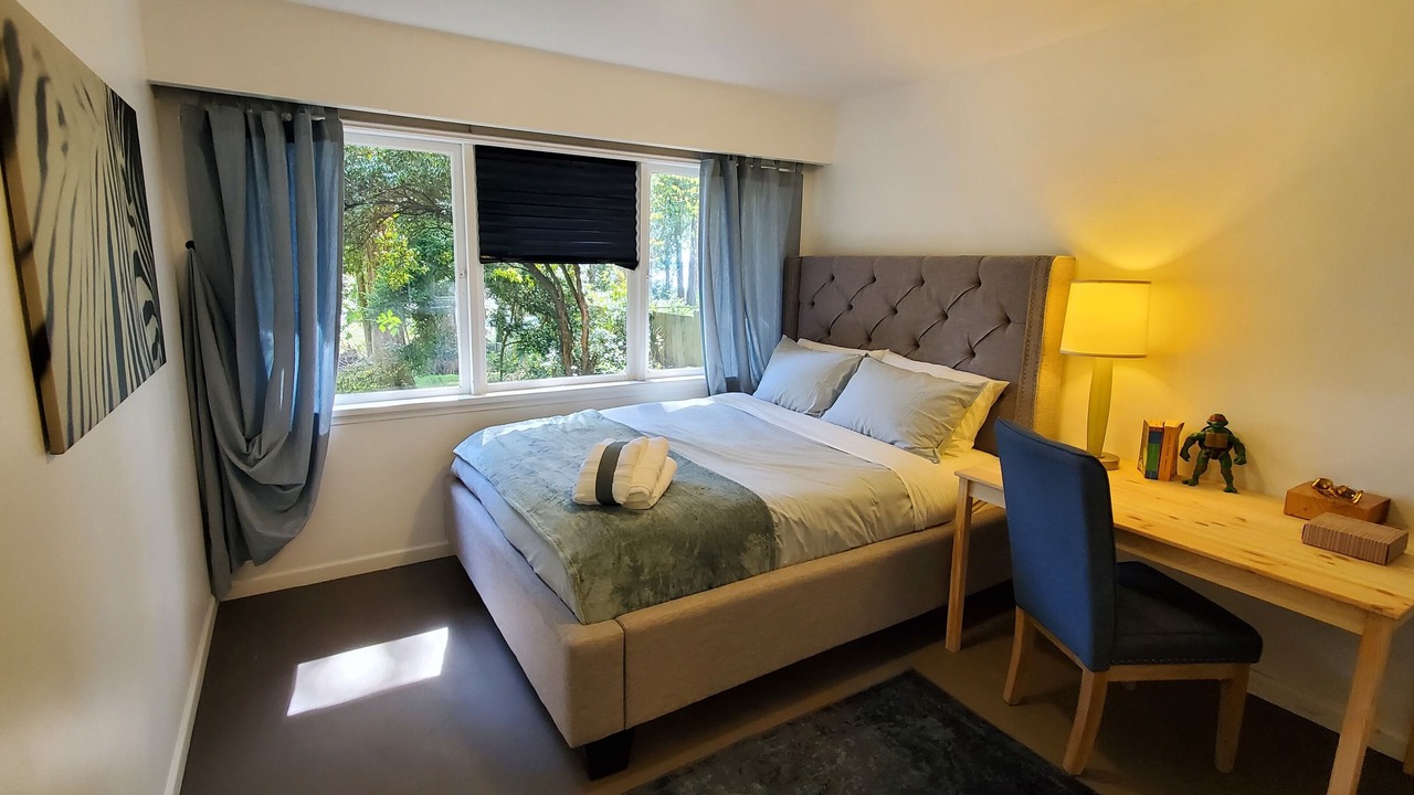 Photo of Bedroom in Hollyburn