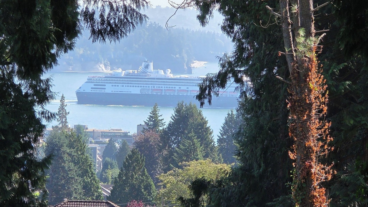 Photo of Others in Hollyburn