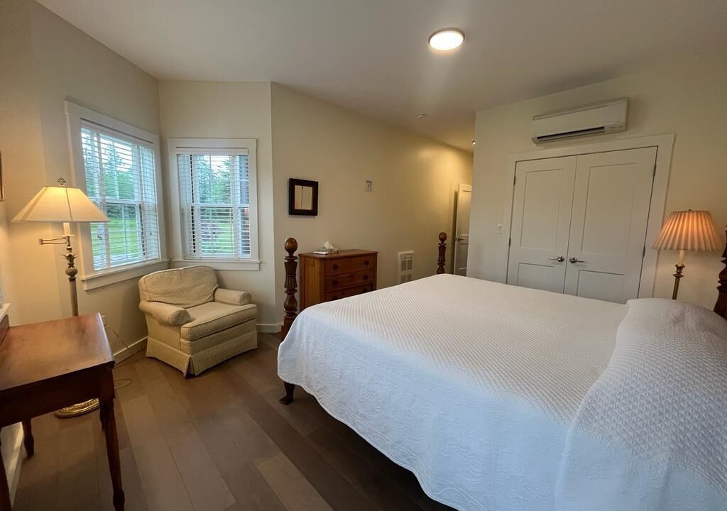 Photo of Bedroom in Little Pond