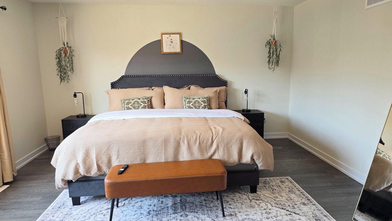 Photo of Bedroom in Thorold
