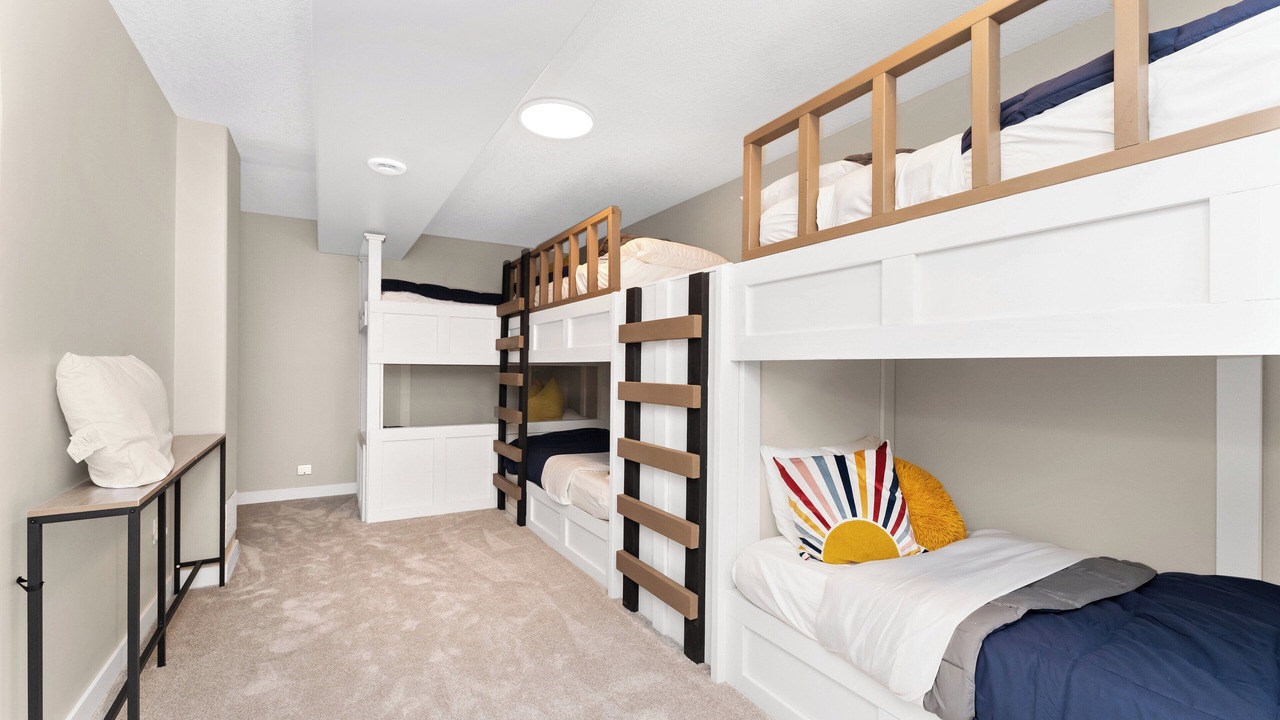 Photo of Bedroom in North Central Edmonton