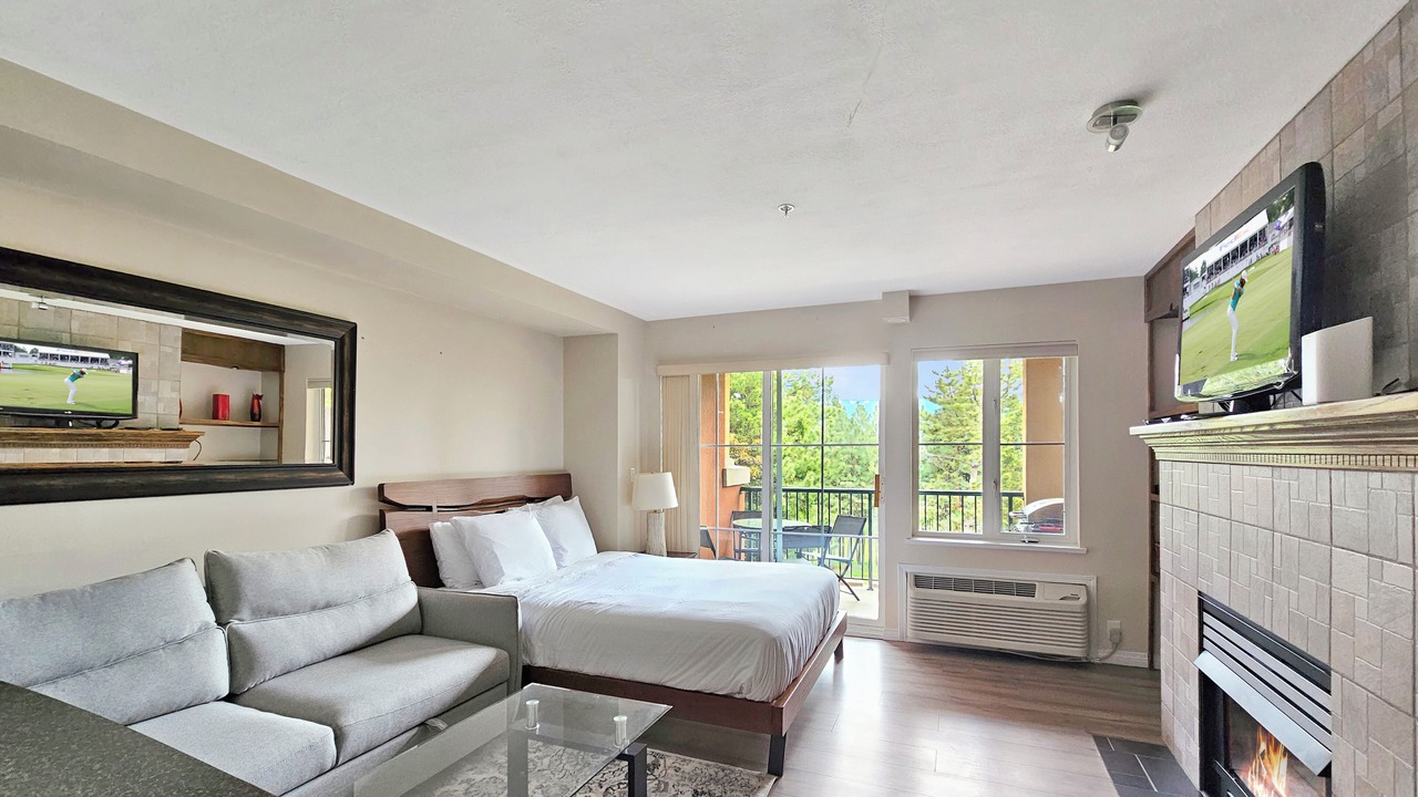Photo of Bedroom in Quail Ridge