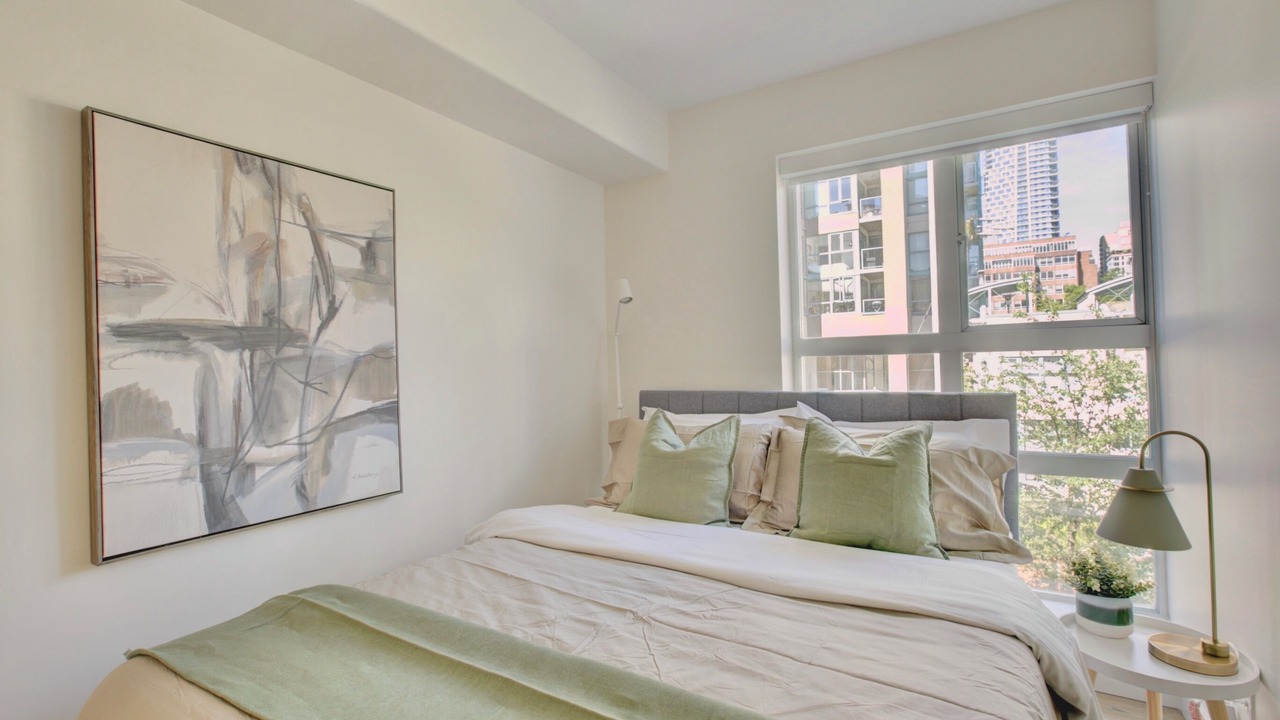 Photo of Bedroom in Davie Village