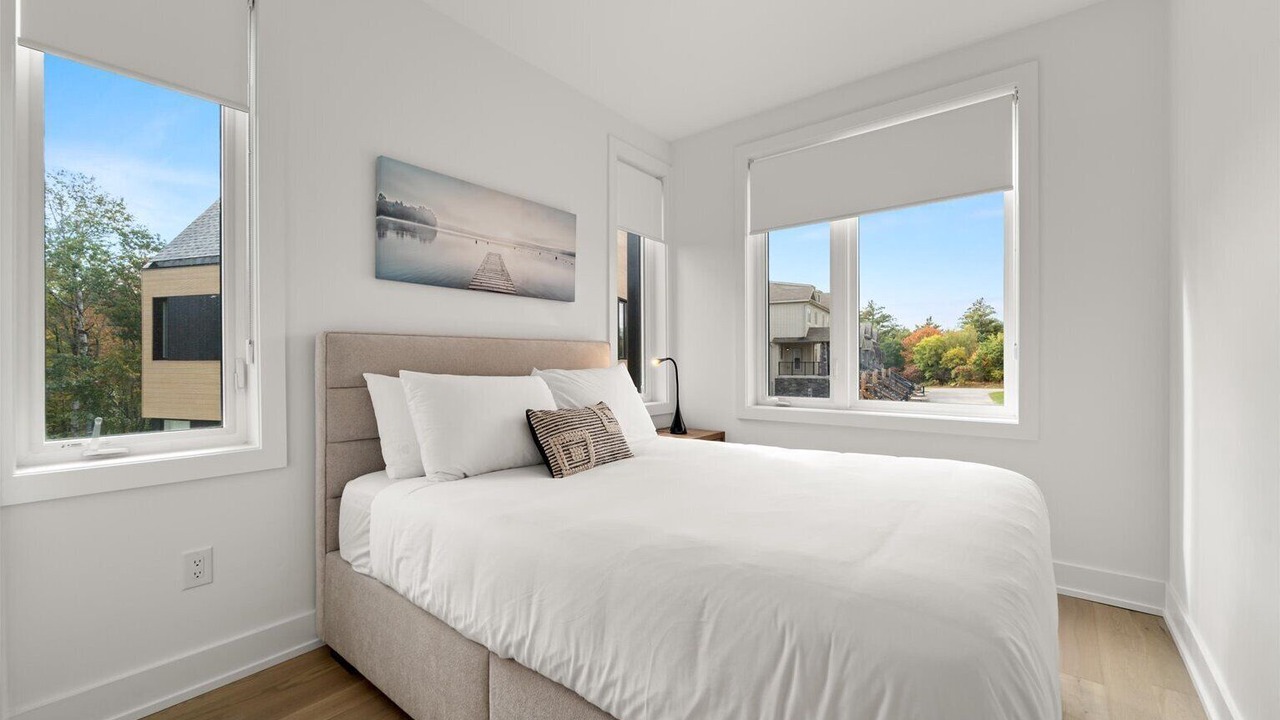 Photo of Bedroom in Gravenhurst