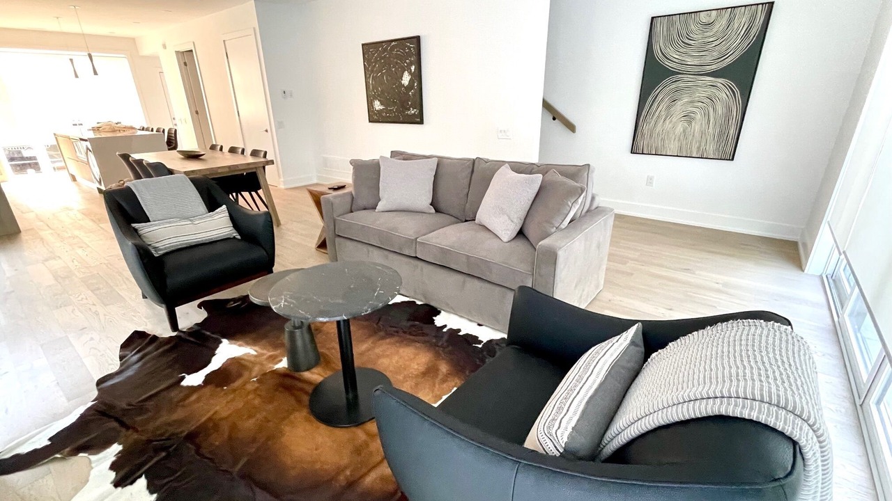 Photo of Livingroom in Gravenhurst
