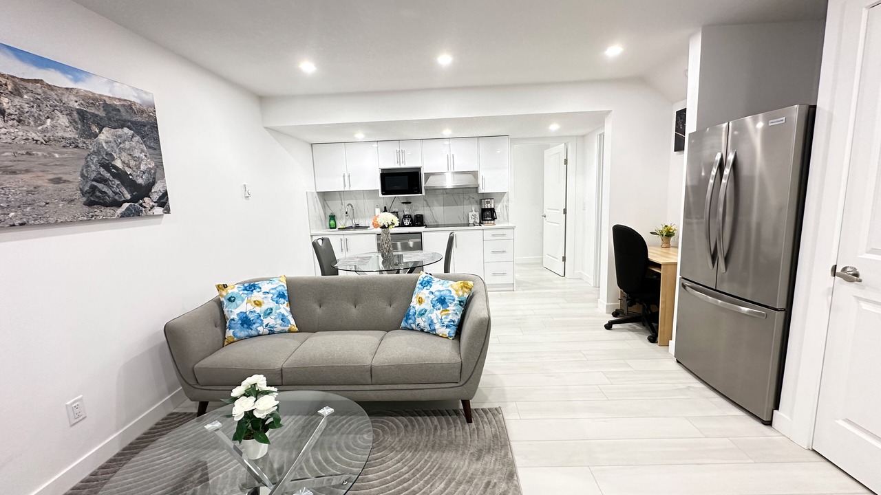 Photo of Livingroom in Airdrie