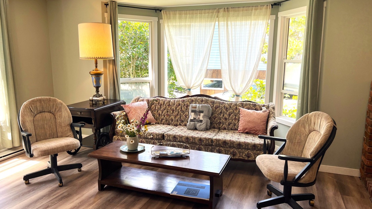 Photo of Livingroom in Regional District of Nanaimo