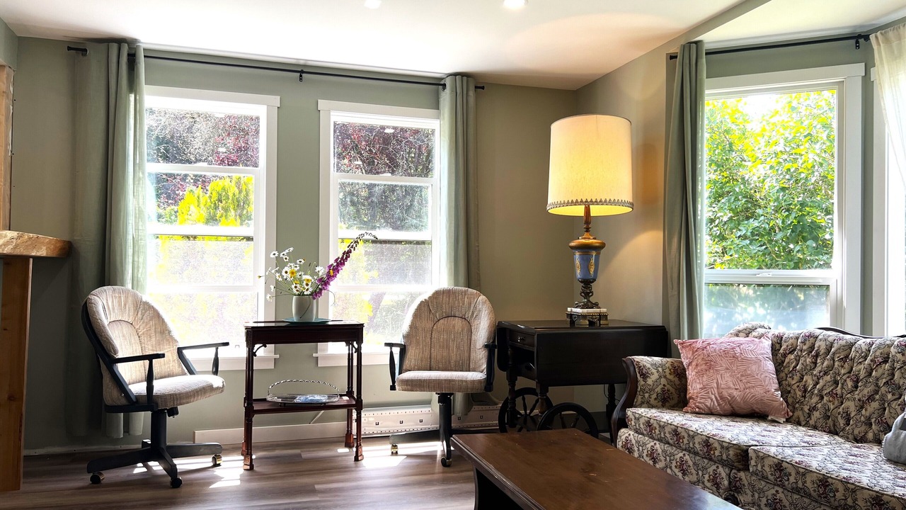 Photo of Livingroom in Regional District of Nanaimo
