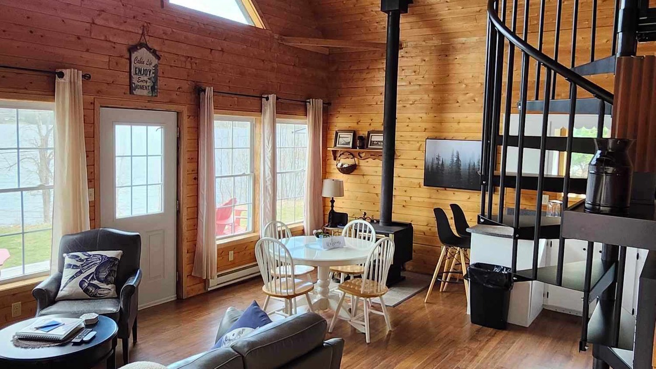 Photo of Livingroom in Clifton Royal