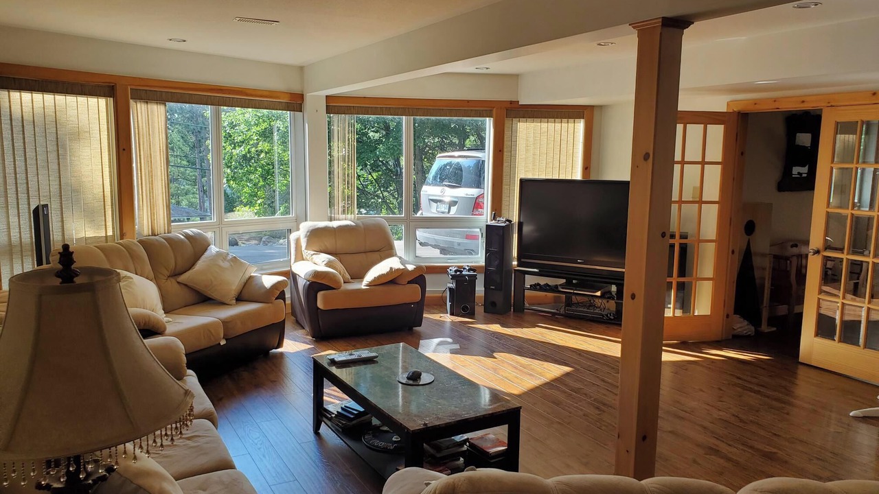 Photo of Livingroom in Wymbolwood Beach