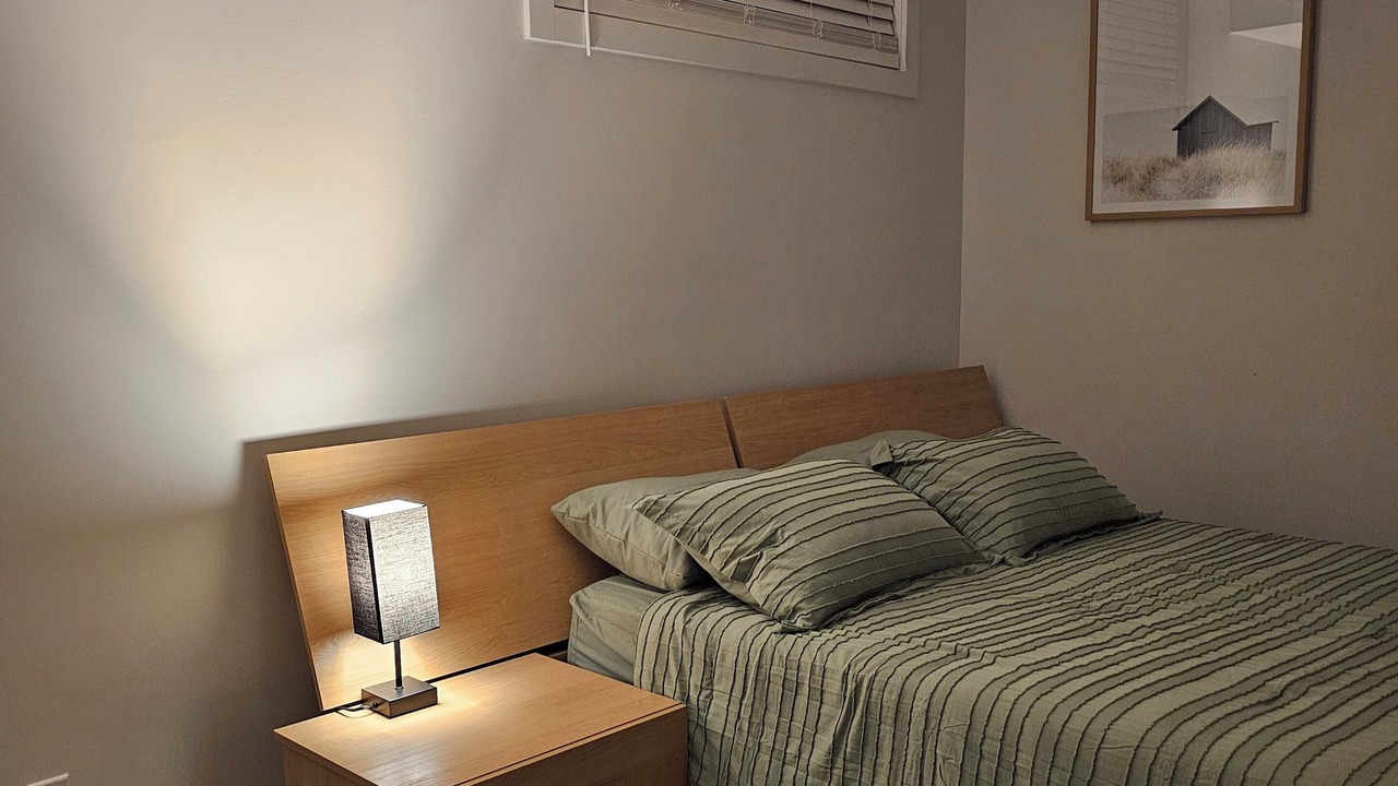 Photo of Bedroom in Evanston